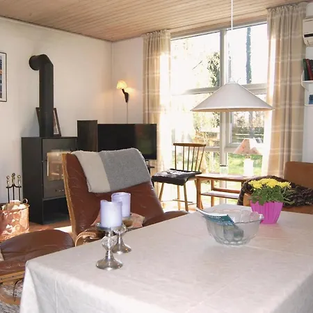 Casa vacanze Cozy In Tranekaer With Kitchen *
