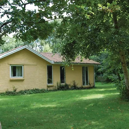 Casa vacanze Cozy In Tranekaer With Kitchen